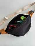 Sac banane tricolore noir / blanc / jaune