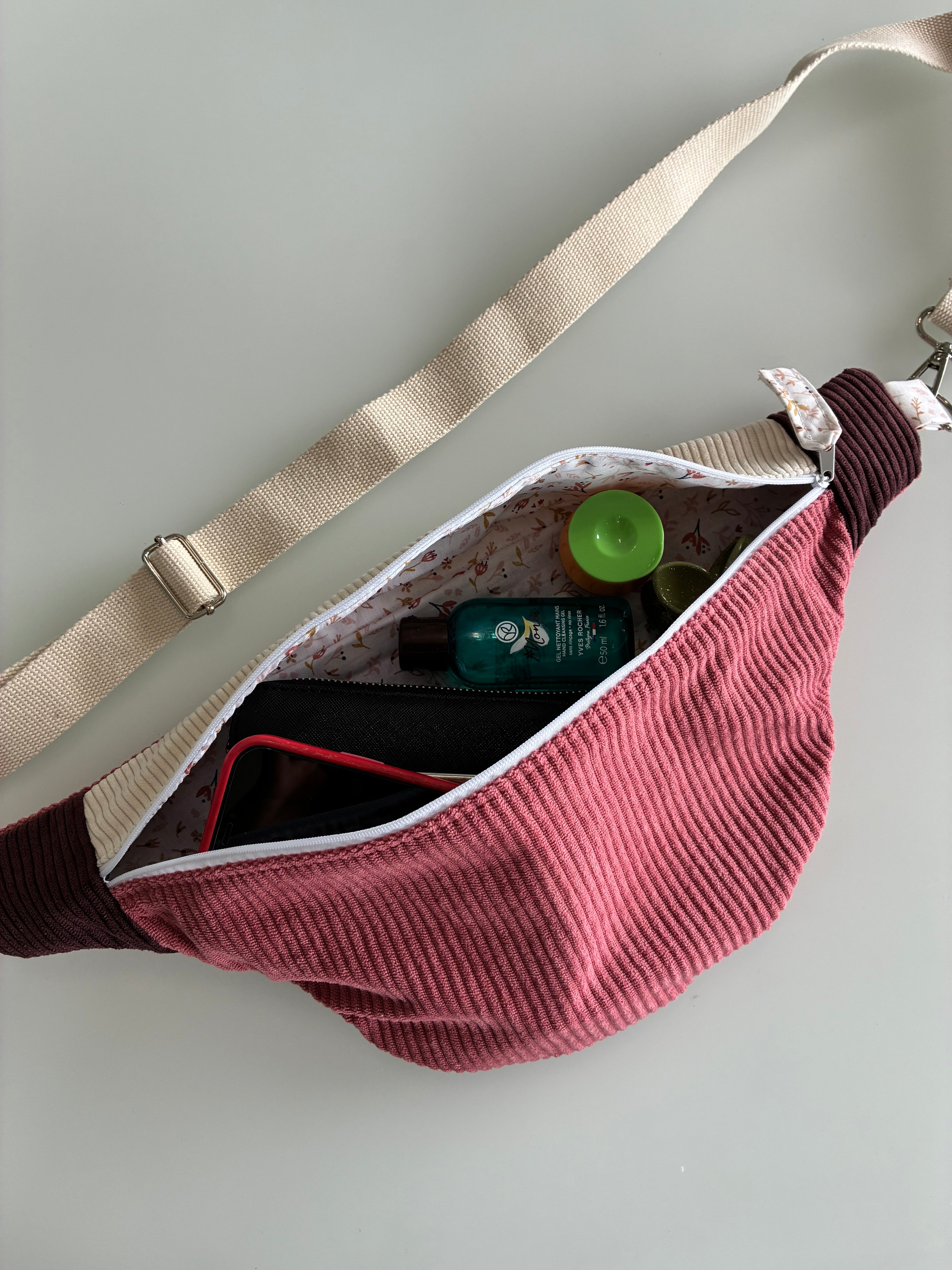 Sac banane tricolore rose / blanc / bordeaux