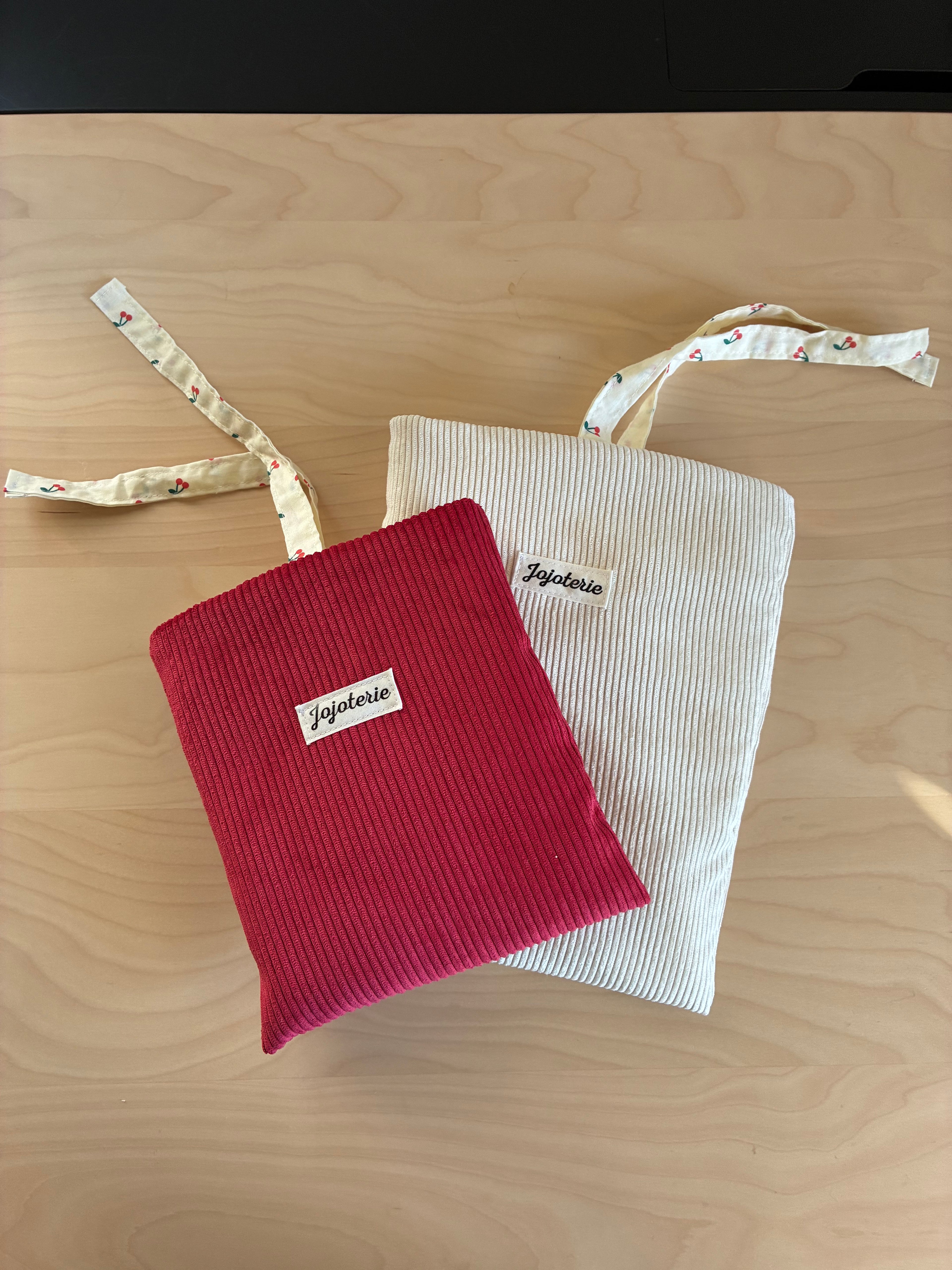 Pochette à liseuses - cerises 🍒